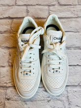 Load image into Gallery viewer, Chanel Low Top Sneakers, Size 37
