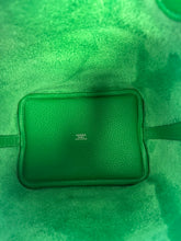 Load image into Gallery viewer, Hermes Picotin Lock 18 Bamboo Clemence Leather Metallic Green Hardware
