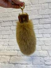 Load image into Gallery viewer, Louis Vuitton Fox Key Chain
