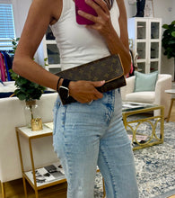 Load image into Gallery viewer, Louis Vuitton Monogram Pochette Twin GM
