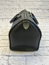 Load image into Gallery viewer, Louis Vuitton Black Epi Speedy 30
