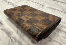 Load image into Gallery viewer, Louis Vuitton Damier Ebene 6 Key Ring Holder
