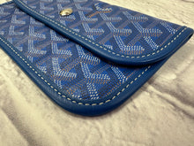 Load image into Gallery viewer, Goyard Blue Goyardine Pouch
