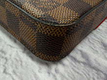 Load image into Gallery viewer, Louis Vuitton Damier Ebene Pochette Felice
