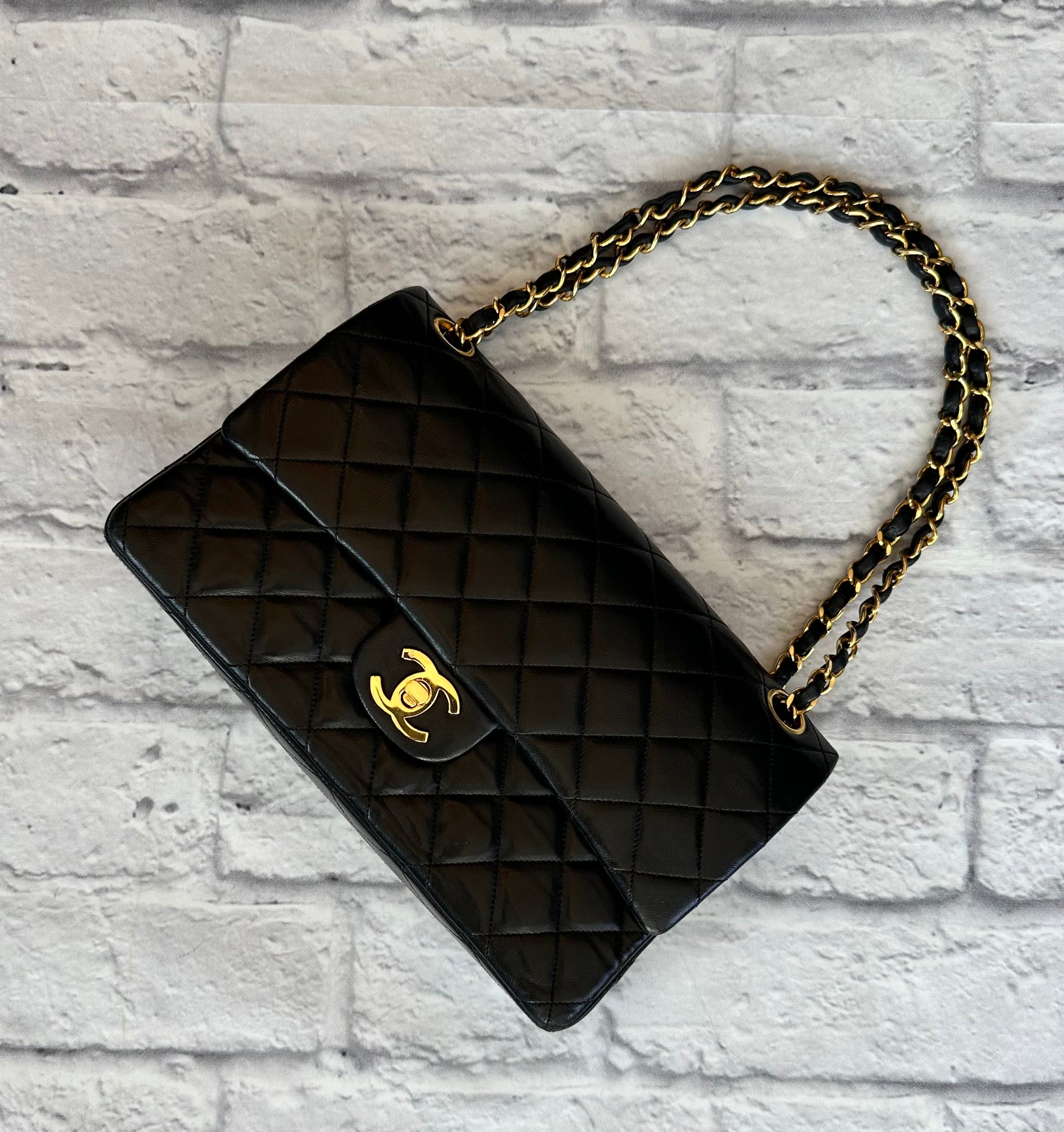 Chanel vintage lambskin online