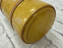 Load image into Gallery viewer, Louis Vuitton Vintage Vernis Bedford

