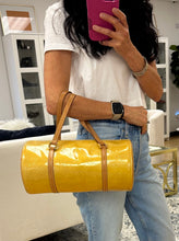 Load image into Gallery viewer, Louis Vuitton Vintage Vernis Bedford
