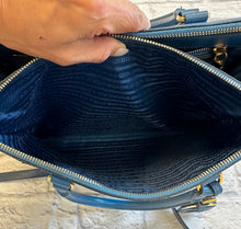 Load image into Gallery viewer, Prada Blue Bicolor Saffiano Tote
