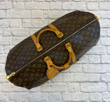 Load image into Gallery viewer, Louis Vuitton Keepall Monogram Bandoliere 55
