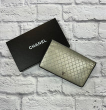 Load image into Gallery viewer, Chanel Metallic Stitch Yen Flap Wallet
