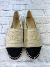 Load image into Gallery viewer, Chanel Natural/ Black Cap Toe Espadrilles
