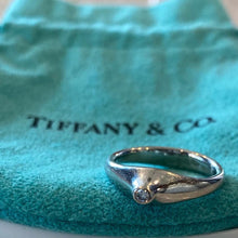 Load image into Gallery viewer, Tiffany &amp; Co. Elsa Peretti Platinum and Diamond Ring Size 4
