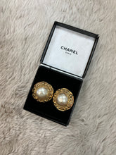 Load image into Gallery viewer, Chanel Vintage Pearl Clip on Earrings
